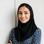 خانم صادقی، معلم پایه پنجم